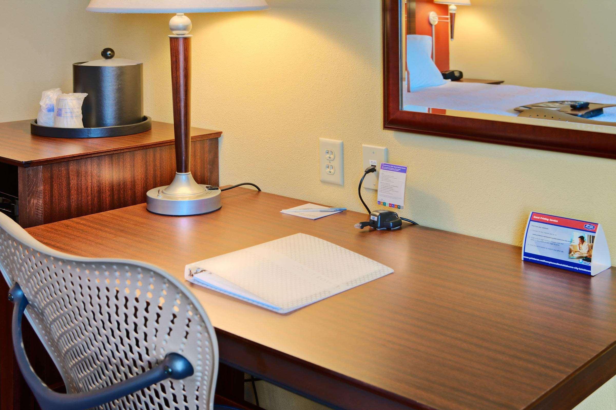 Hampton Inn&Suites Oklahoma City-Bricktown Ruang foto