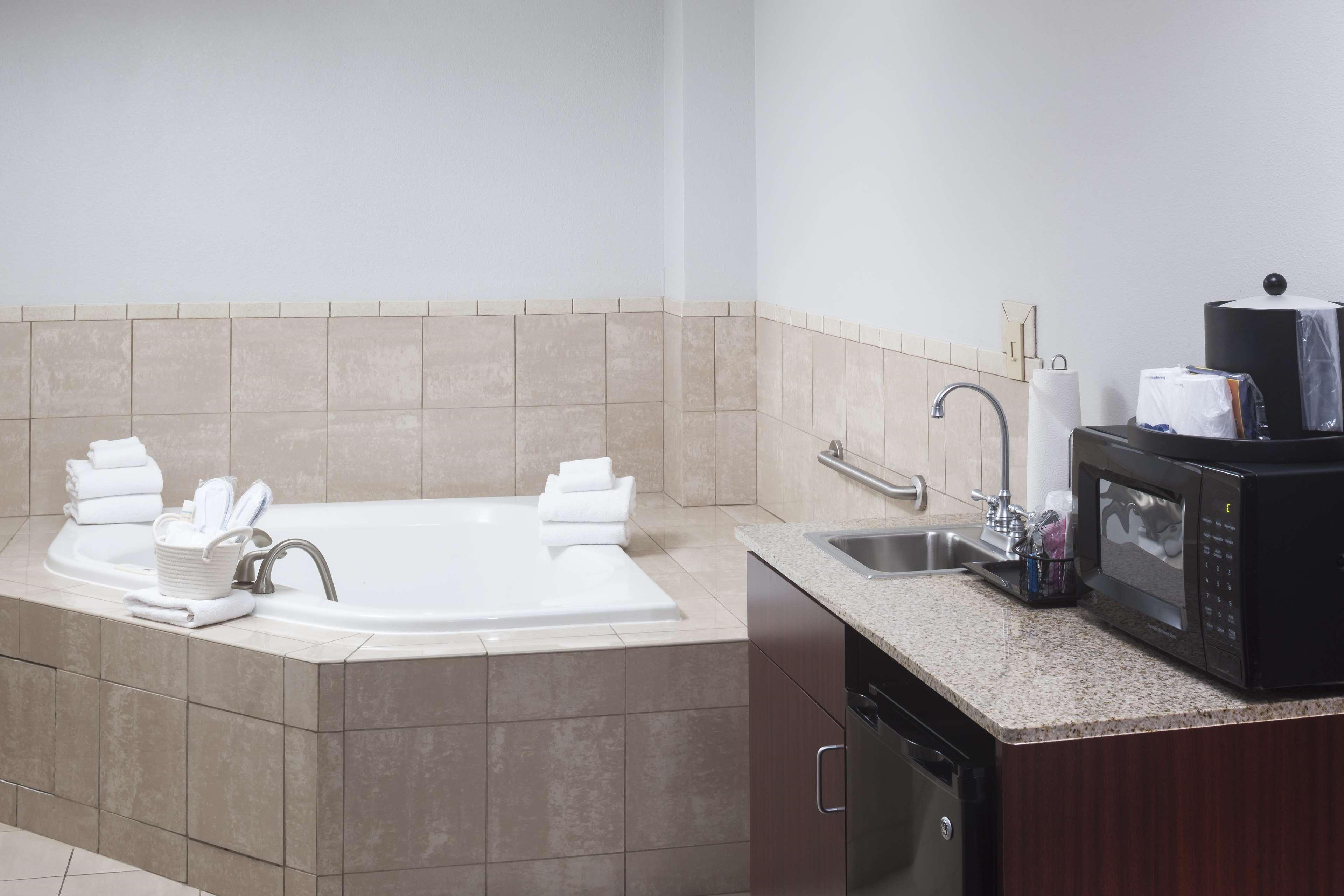 Hampton Inn&Suites Oklahoma City-Bricktown Bagian luar foto