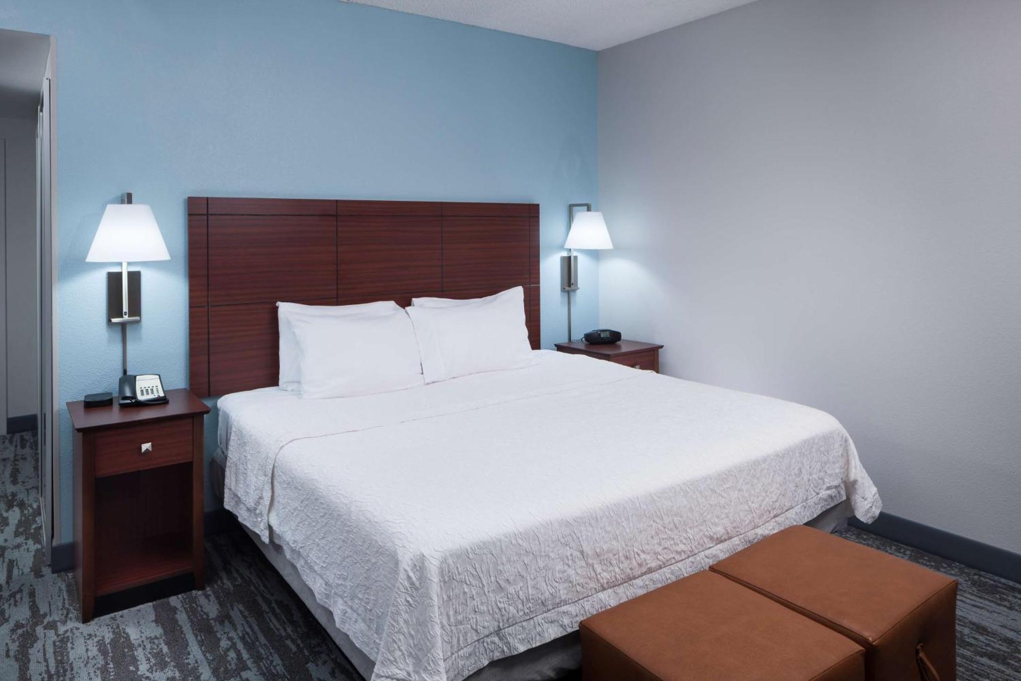 Hampton Inn&Suites Oklahoma City-Bricktown Bagian luar foto