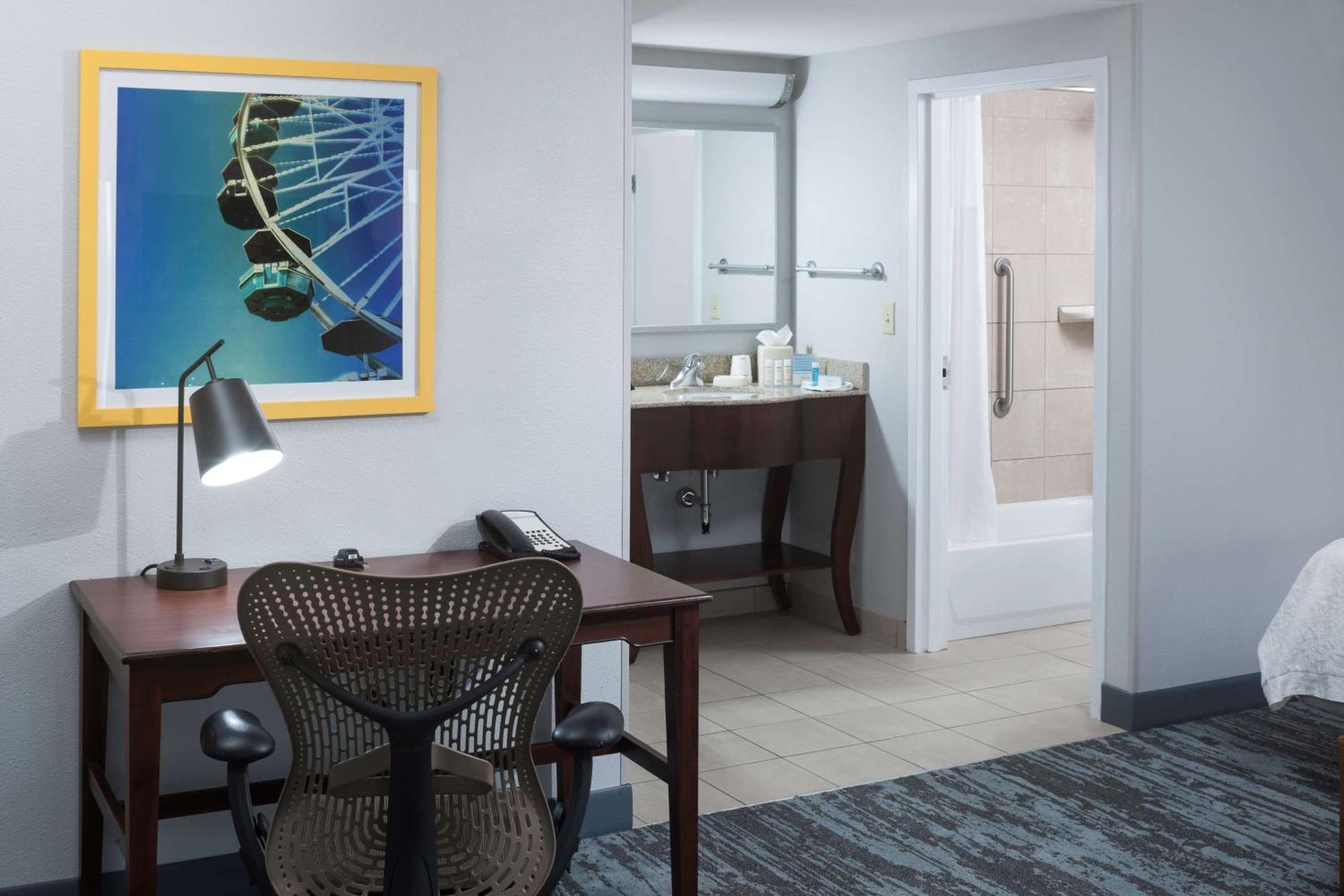 Hampton Inn&Suites Oklahoma City-Bricktown Bagian luar foto