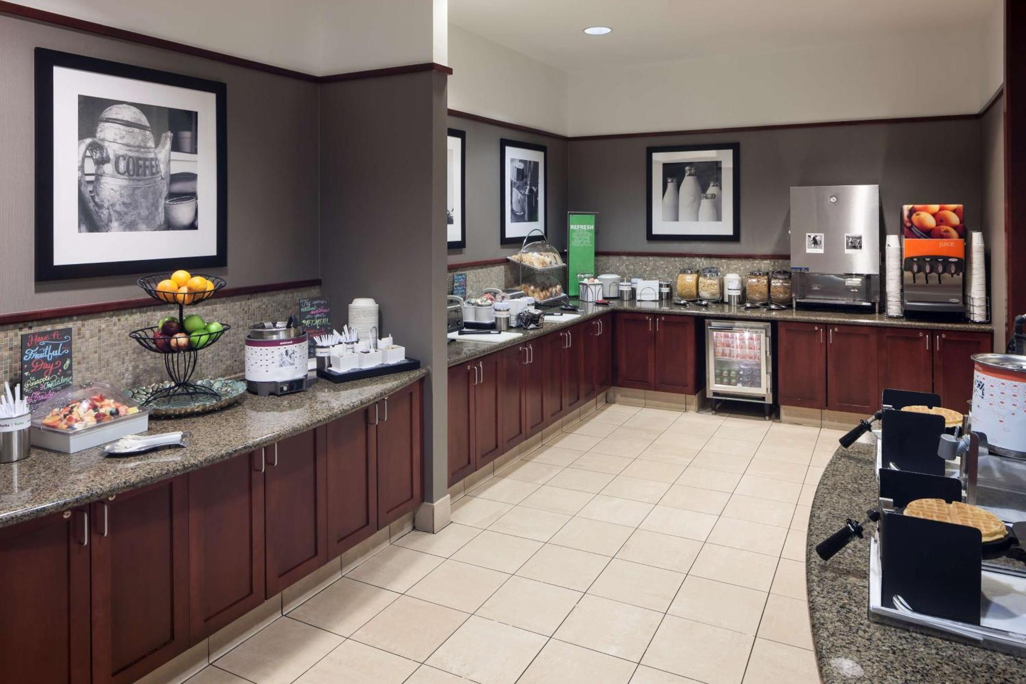 Hampton Inn&Suites Oklahoma City-Bricktown Bagian luar foto