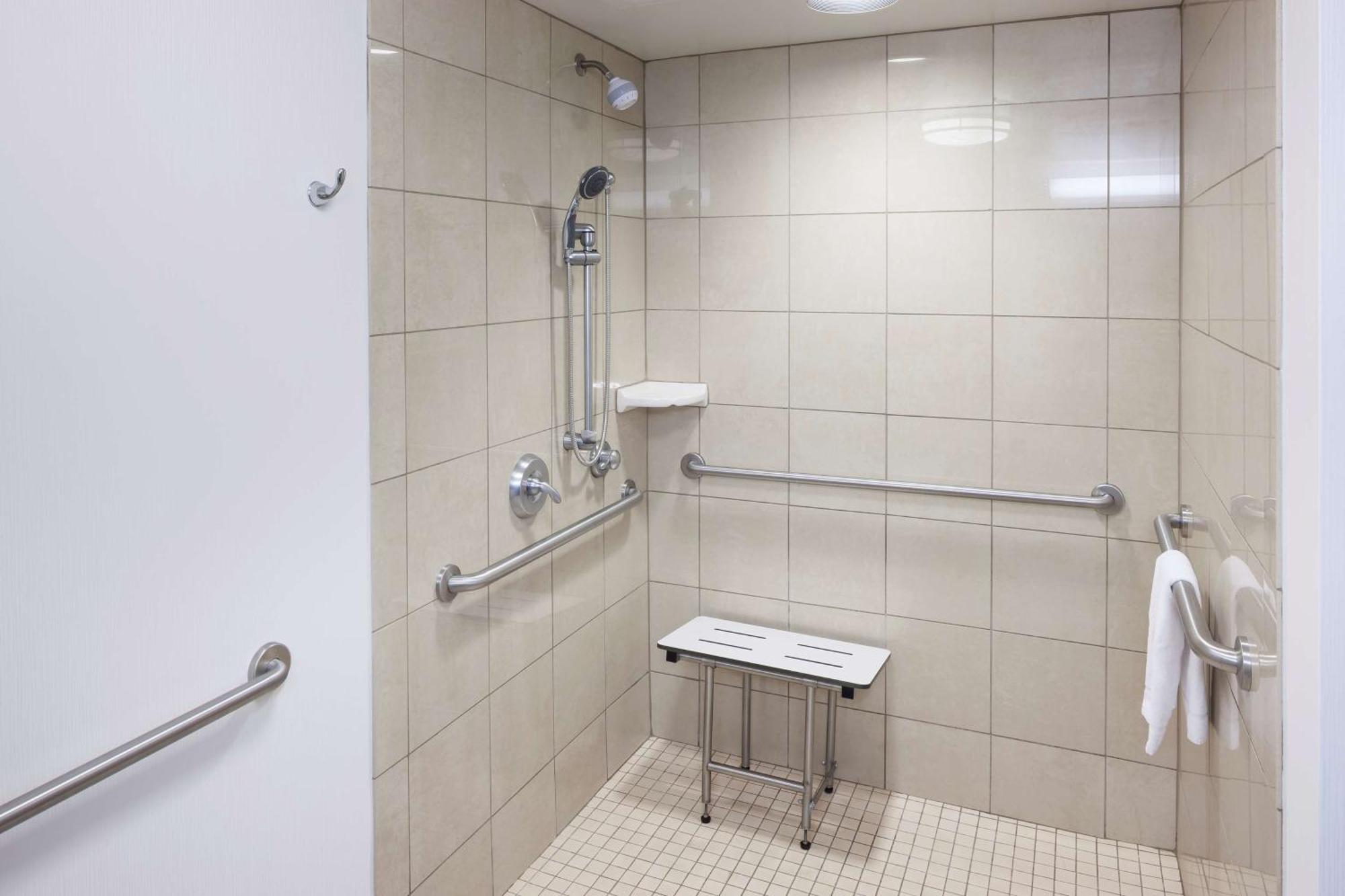 Hampton Inn&Suites Oklahoma City-Bricktown Bagian luar foto