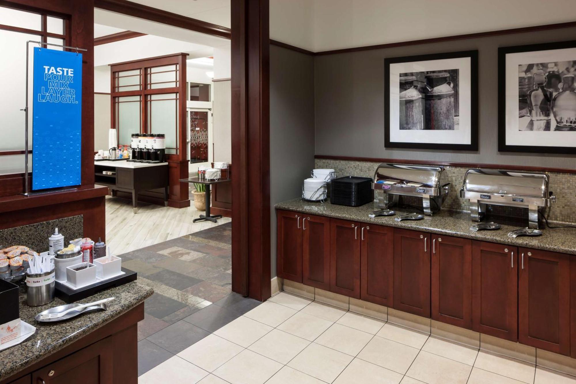 Hampton Inn&Suites Oklahoma City-Bricktown Bagian luar foto